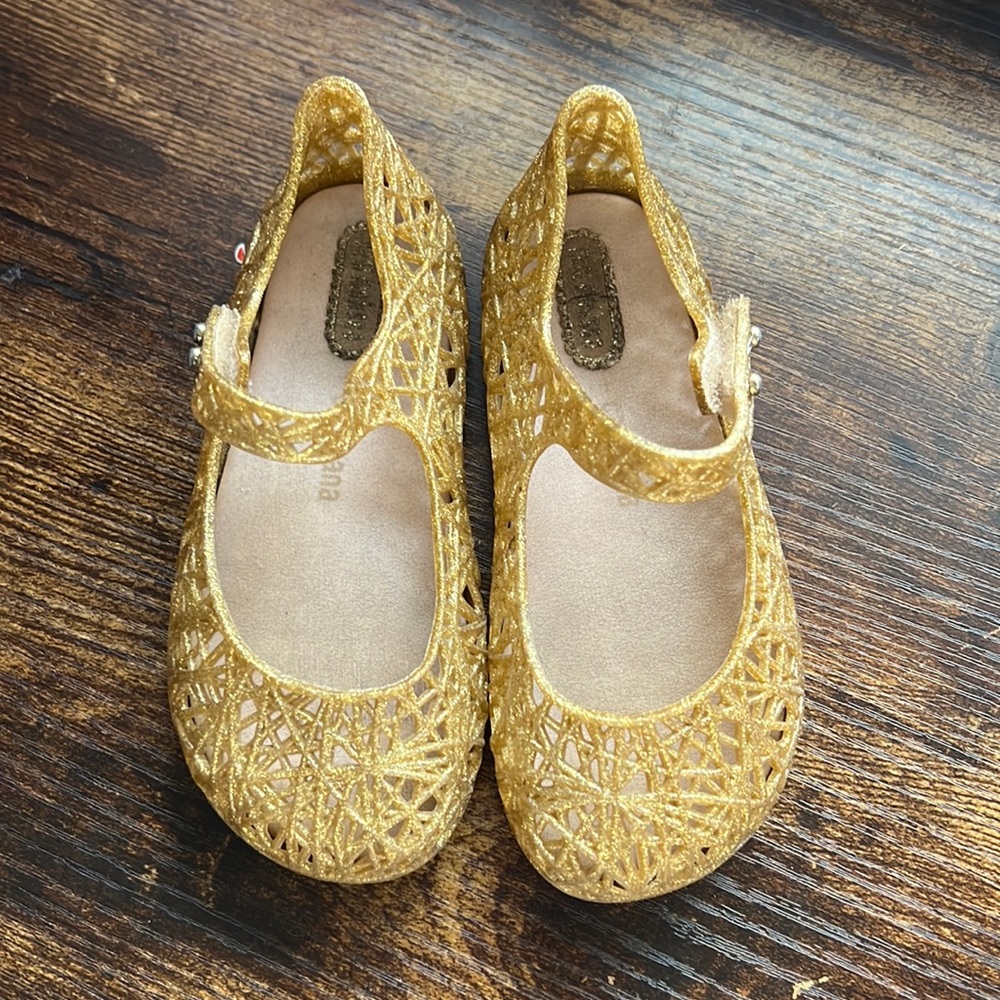 Mini Melissa Campana Size 8